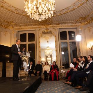 Ceremonie de remise de diplome
